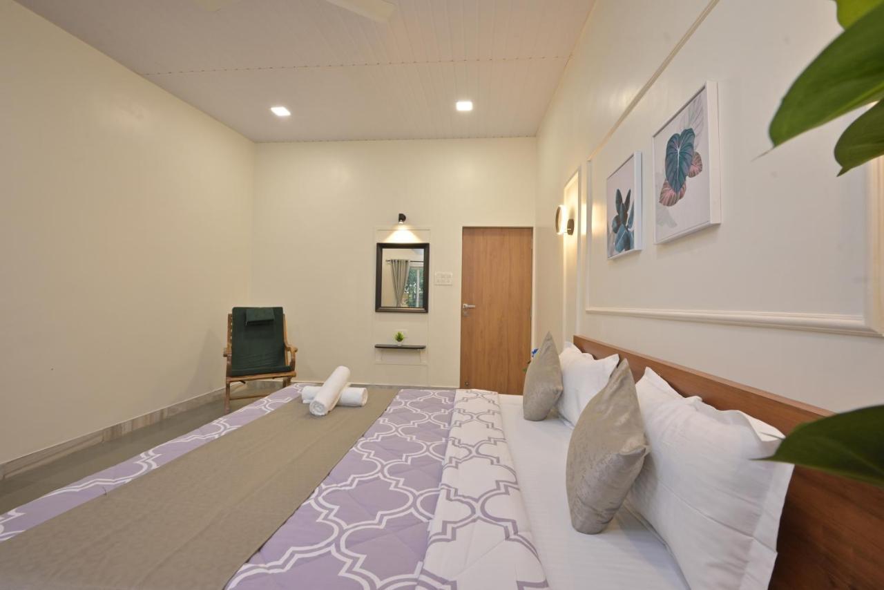 Secret Garden Villa By Tropicana Stays Lonavla Exterior foto